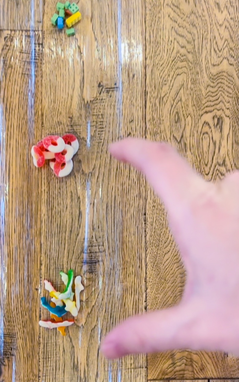 Traditions: Our Christmas Candy Countdown easy affordable and fun